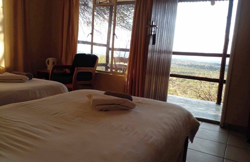 Serowe Cabina | Lentswe Lodge
