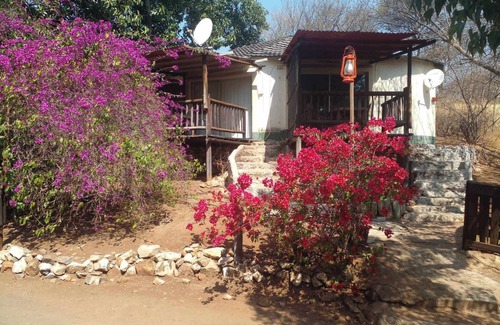 Serowe Cabina | Lentswe Lodge