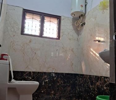 Kamalapur Complejo | Leo Comforts river view Resort