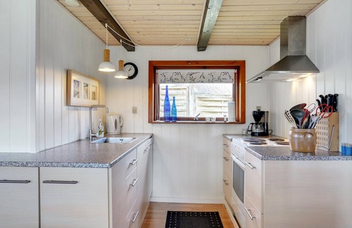 Øsløs Casa | "Leocadia" - 150m to the fjord by Interhome