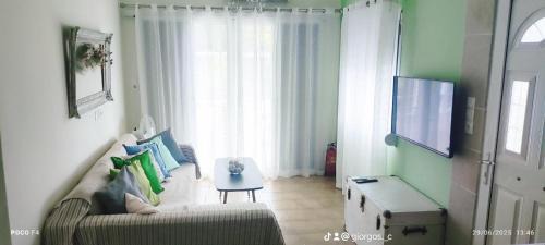 Kontos Casa | Leodi Place