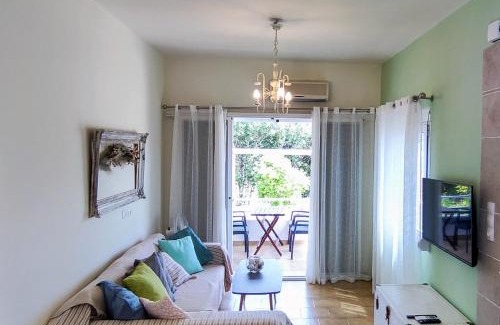 Kontos Casa | Leodi Place