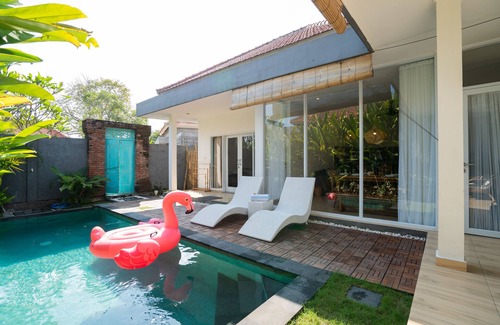 Berawa Villa | Leon Lovely 3BR Villa with Private Pool at the central of Canggu