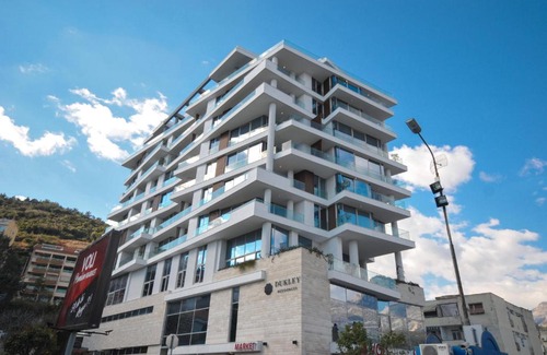 Gospostina Apartamento | Leona Residences Apartment