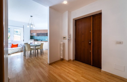 Quartiere XVII Trieste Apartamento | Leoncavallo Retreat in Rome