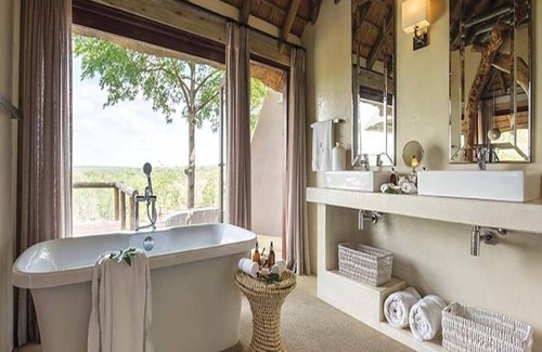 Thorny Bush Game Reserve Cabina | Leopard Hills