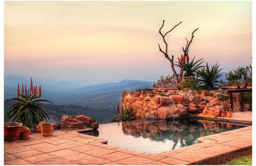 Camperdown Cama Y Desayuno | Leopards and Louries Bush Lodge