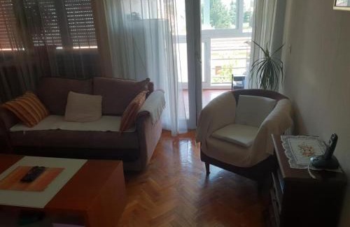 Centar Apartamento | Lepa