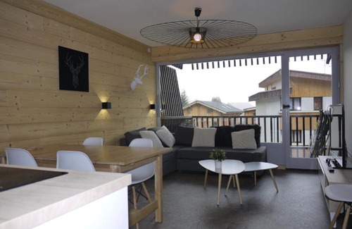 Les Deux Alpes Apartamento | Les 2 Alpes - Charmant apt rénové 2 chambres, balcon, proche pistes - FR-1-546-32
