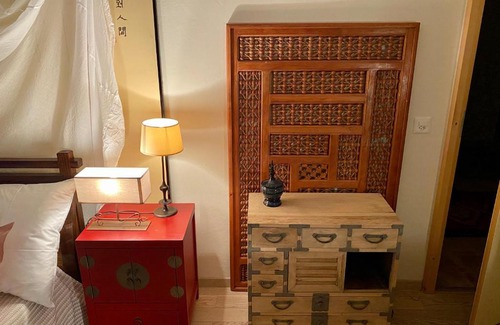 Areuse Cama Y Desayuno | Les 3 Coeurs - Chambres chez charmants habitants