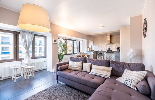 Koksijde-Bad Apartamento | Les 4 Mouettes 402 located in the center
