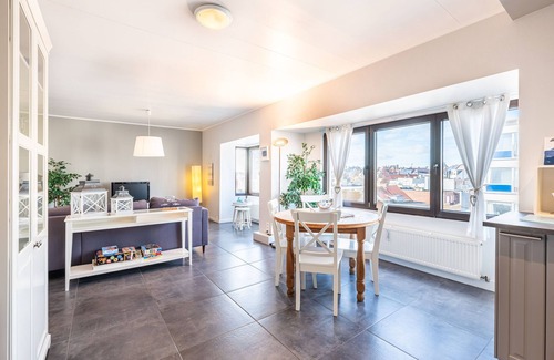 Koksijde-Bad Apartamento | Les 4 Mouettes 402 located in the center