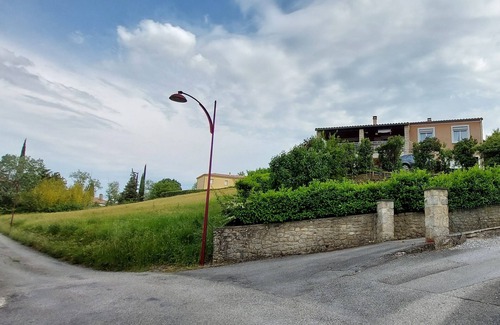 Veyras Apartamento | Les 4 saisons "Les 4 saisons": charming accommodation in the heart of the Ardèche