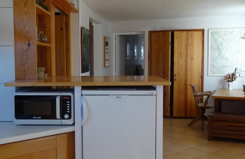 Saint-Auban-sur-L'Ouveze Casa | Les Amandiers, casa contemporánea y trailer en Drôme Provençale