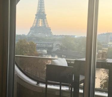 16th Arrondissement Casa | Les Amoureux de Paris