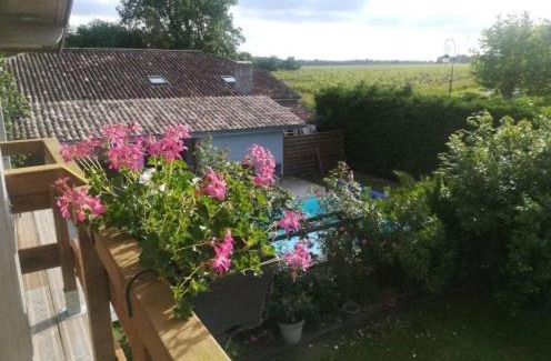 Vertheuil Casa | Les Arums de Fondeminjean