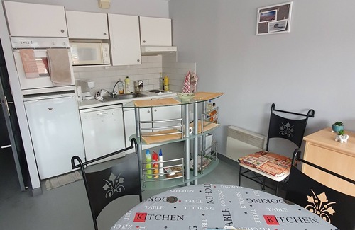 Fort-Mahon-Plage Apartamento | "Les Avocettes" 430 m walk from the beach and 2 minutes from the center.