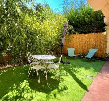 Millau Apartamento | Les Bambous - Rez de jardin Millau Centre - Parking privatif, wifi