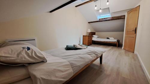 Saint-Meard-de-Drone Casa | Les Bigoussies 1 Gite Vert