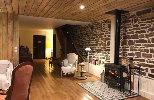 Saint-Malon-sur-Mel Casa | Les Bouyères