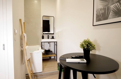 Villette Gare Apartamento | LES Bulles DE Mona Chambre SPA