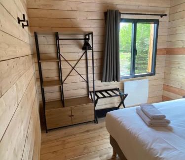 Compiegne Cama Y Desayuno | Les Cabanes du Moulin de l'Ortille & SPA