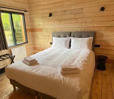 Compiegne Cama Y Desayuno | Les Cabanes du Moulin de l'Ortille & SPA