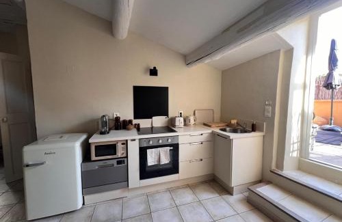 Eygalieres Apartamento | Les canisses