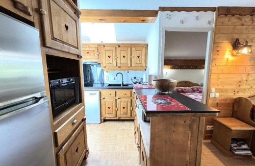 Flumet Apartamento | Les Chalets Des Evettes - Appartement de charme au pied des pistes, dans une résidence avec piscine MAE-2864