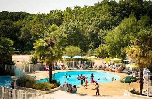 Serignac Casa | Les Chalets du Soleil Campsite - Chalet Lot 9 people