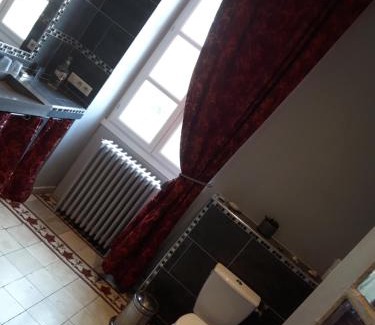 Roquemaure Cama Y Desayuno | Les Chambres d'hôtes de Luneil (B&B)