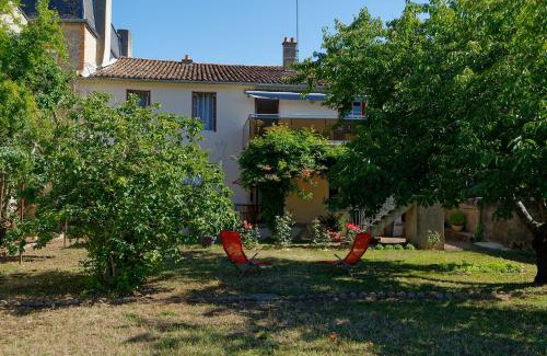 Argenton-les-Vallees Casa | Les Chambres de la Vallée