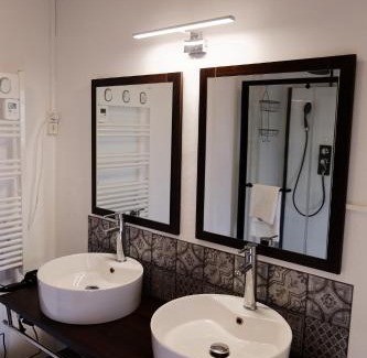 Argenton-les-Vallees Cama Y Desayuno | Les chambres de la vallée