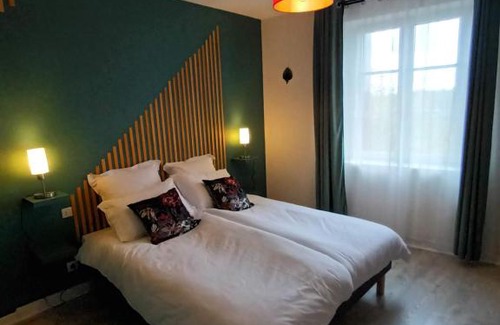 Argenton-les-Vallees Casa | Les chambres de la Vallée