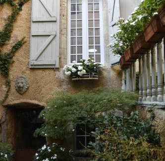 Lectoure Cama Y Desayuno | Les Chambres de L'Horloge
