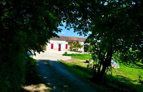 Pomport Cama Y Desayuno | Les chambres du vallon