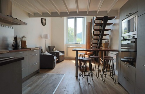 La Bourboule Apartamento | Apartamento 'Les Chatons - Gl' con vistas a la montaña y Wi-Fi