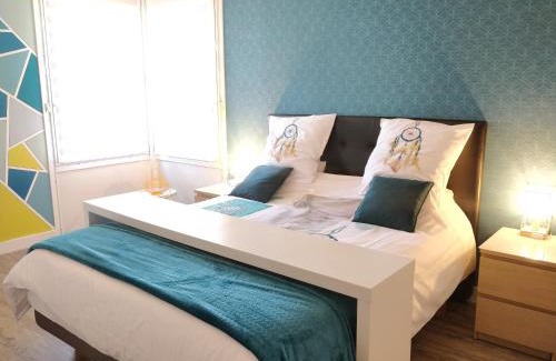 Massy Apartamento | Les Clés du Bonheur by Beds4Wanderlust, 47m2 avec Terrasse privative & Parking-RER B TGV 10min-Orly 20min