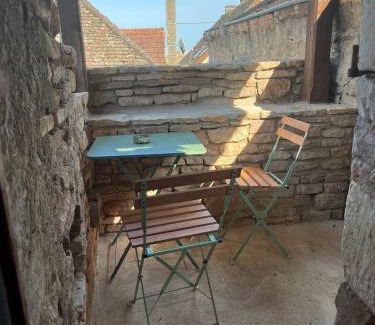 Givry Apartamento | Les clos de Givry - Clos Théodore - Appartement 88m2 climatisé avec sauna et petite terrasse
