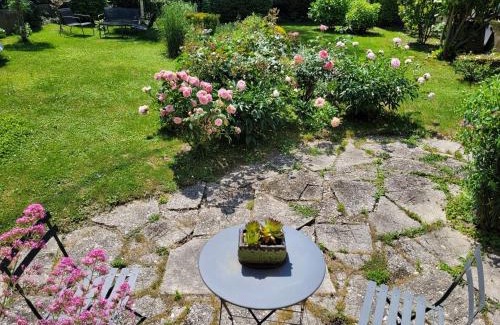 Cluses Apartamento | Les Colibris - Standing et Jardin - 3 étoiles