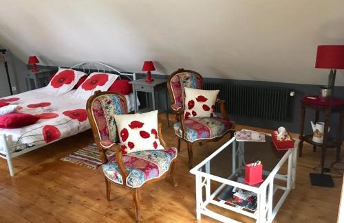 Saint-Urbaine Cama Y Desayuno | Les Coquelicots