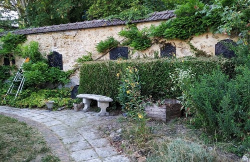 Ville-en-Selve Cabaña | Les Dames de France.