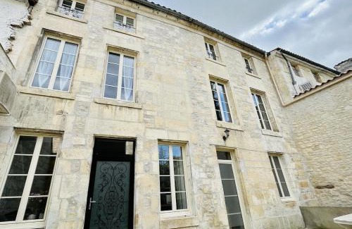 Jarnac Casa | Les Dames Jeannes
