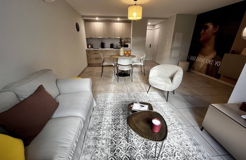 City of Carcassonne Apartamento | Les demoiselles de la tour with terrace