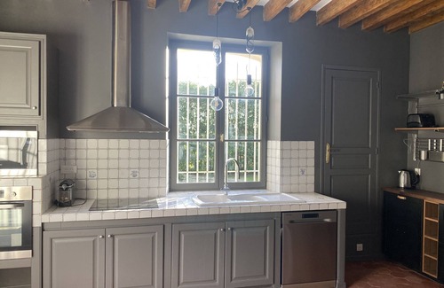 Crevecœur-en-Brie Cabaña | Gîte-Baño privado con bañera-Les Douves