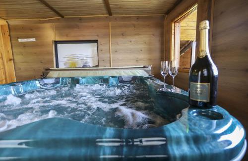 Sevrier Casa | Les Eaux Vives