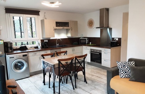 Fayence Apartamento | Les Echarmeaux gîte in a stone farmhouse on 2 hectares of land