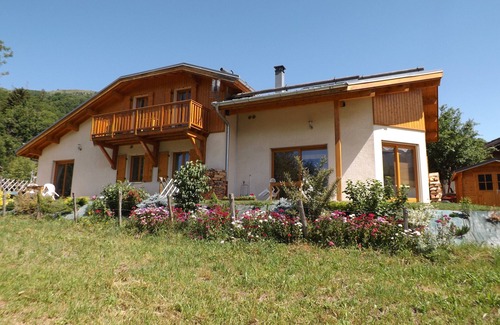 Les Chapelles Chalet De Esquí | les edelweiss apartment
