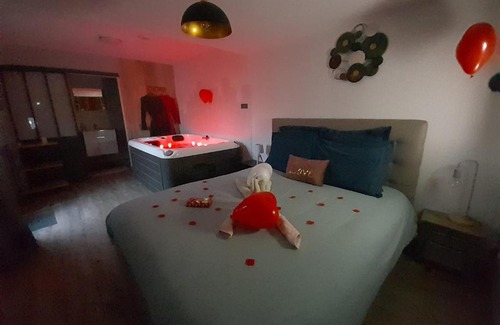 Bourseville Casa | Les Fines Bulles & spa
