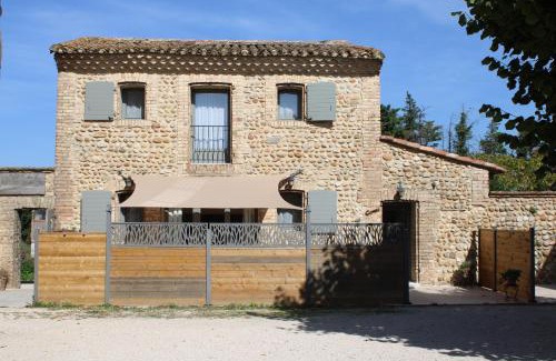 Bourg-les-Valence Casa | Les Gîtes de Genas